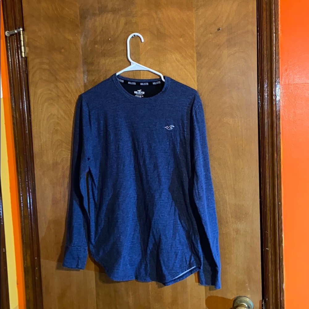 Hollister California curved hem tee 100% cotton